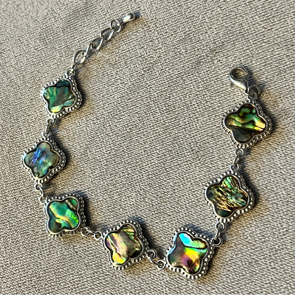 Elegant Abalone Shell/Pearl Bracelet